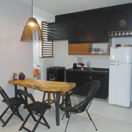 Apartamento Na Praia Apartment อูบาตูบา ภายนอก รูปภาพ